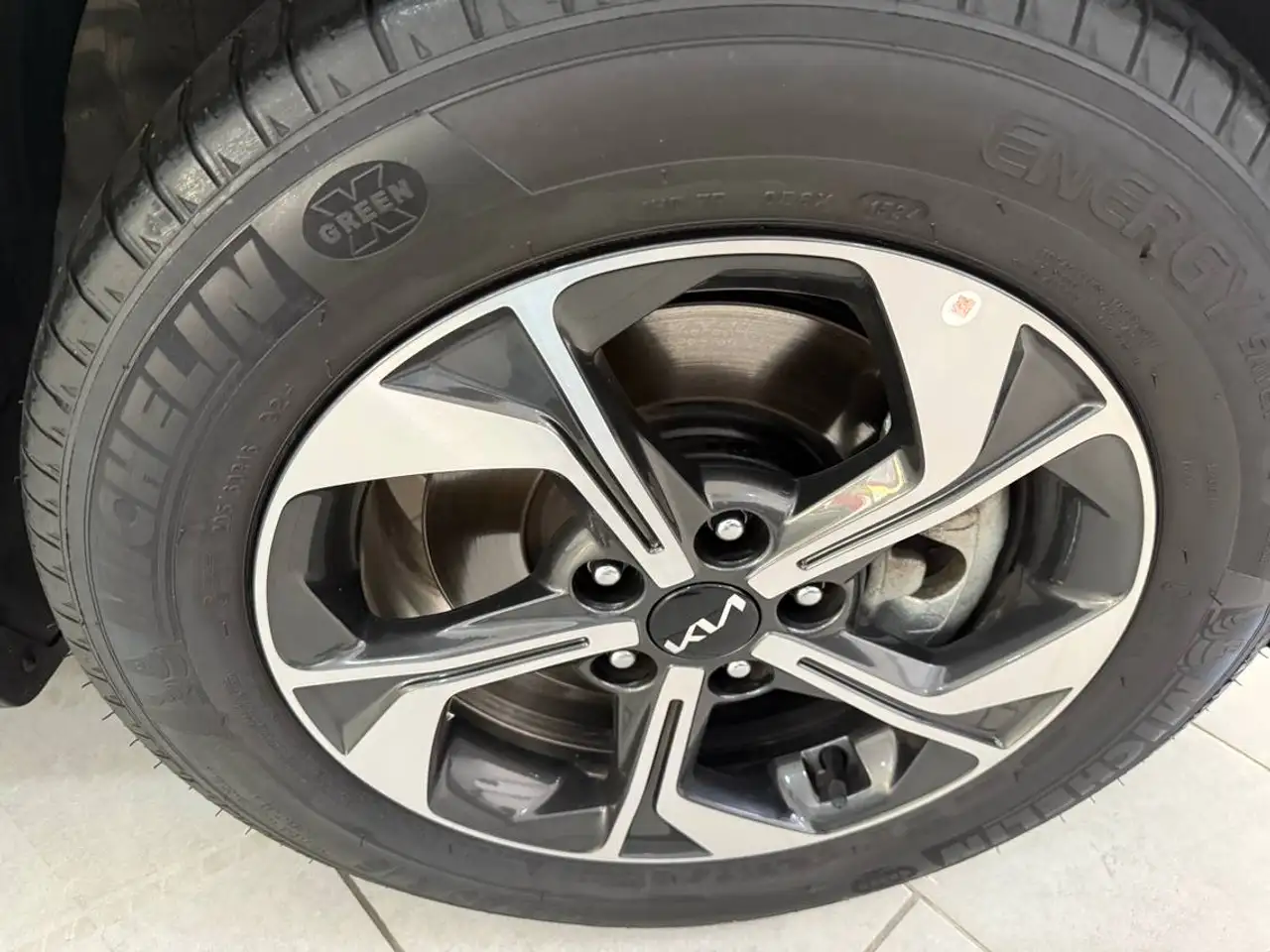 Kia XCeed 1.0 T-GDi Business — Vehicle gallery 11