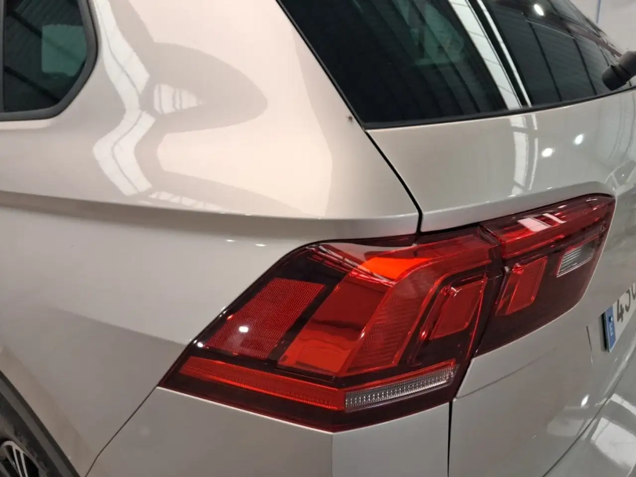 Volkswagen Tiguan TODOTERRENO 2.0 TDI 110KW LIFE 150 5P — معرض صور السيارة 16