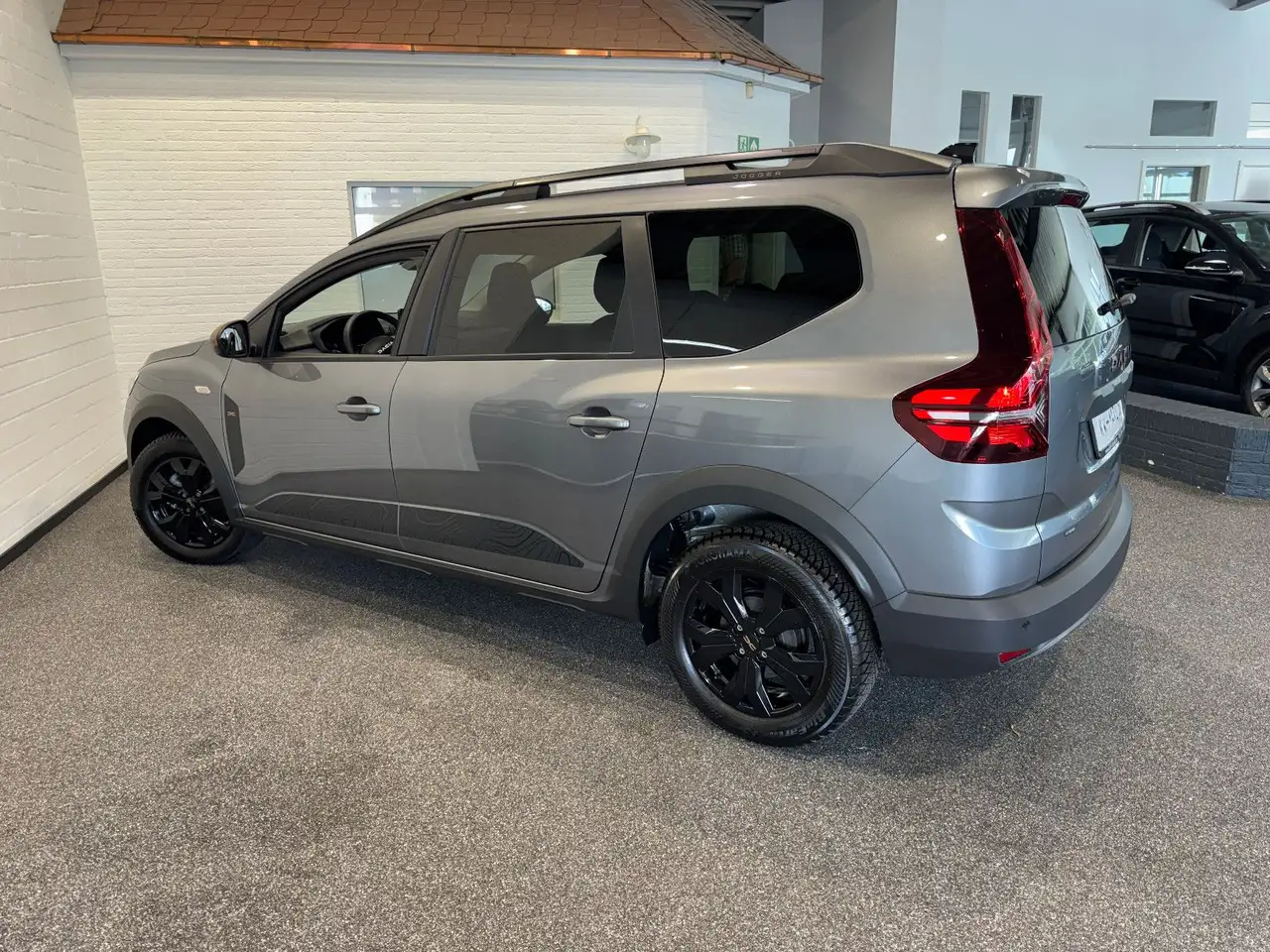 Dacia Jogger Extreme AUTOMATIK NAVI+CAM ALLWETTER — Galerie du véhicule 5