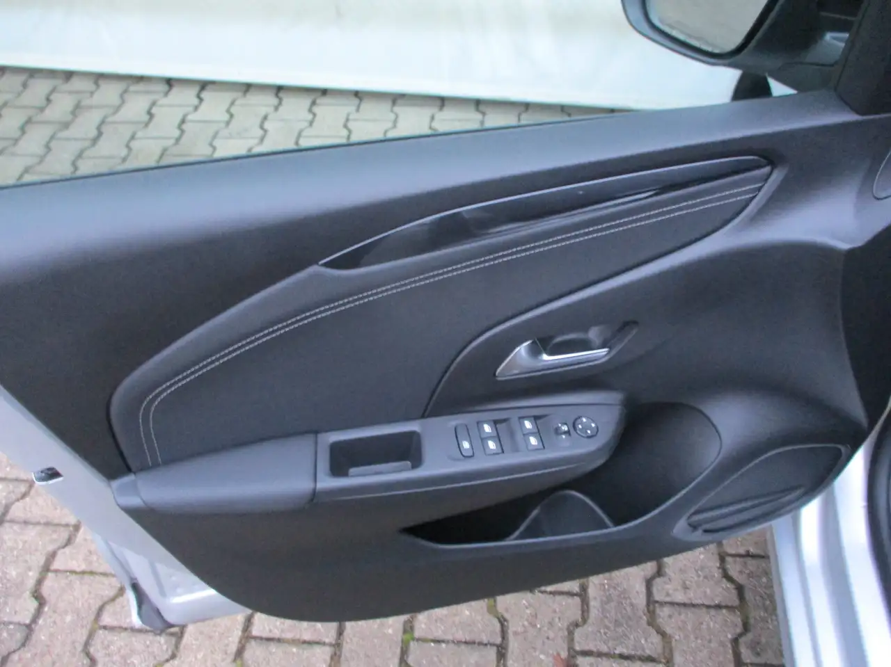 Opel Corsa GS — Galería del vehículo 9