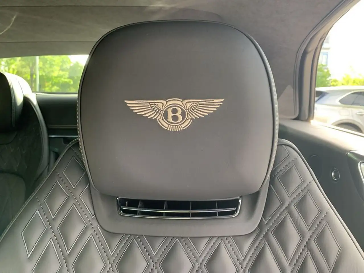 Bentley Continental GTC New Continental GTC V8 Azure — Galerie du véhicule 25