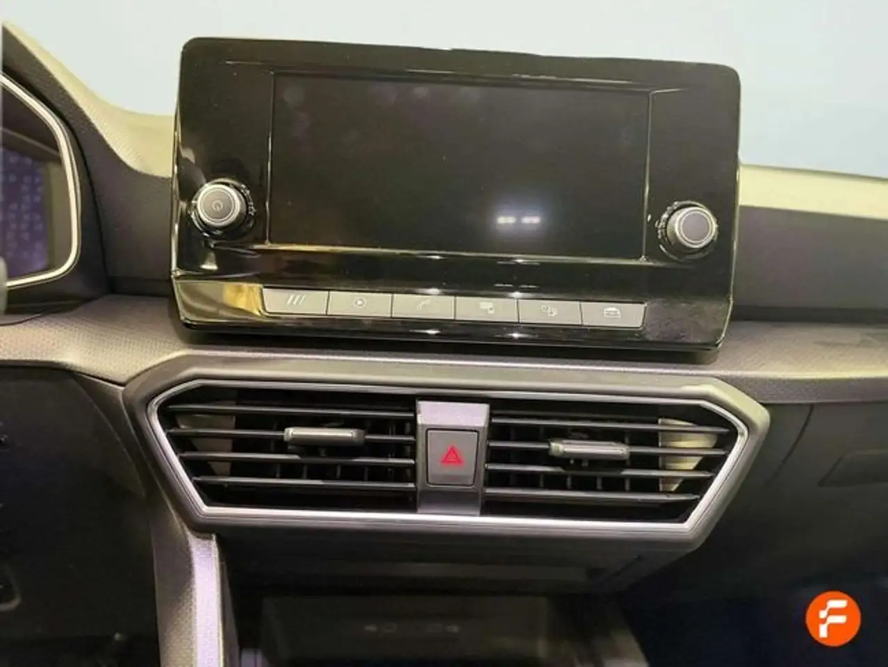 SEAT Leon 1.0 TSI S&S Style XS 110 — Galerie du véhicule 14