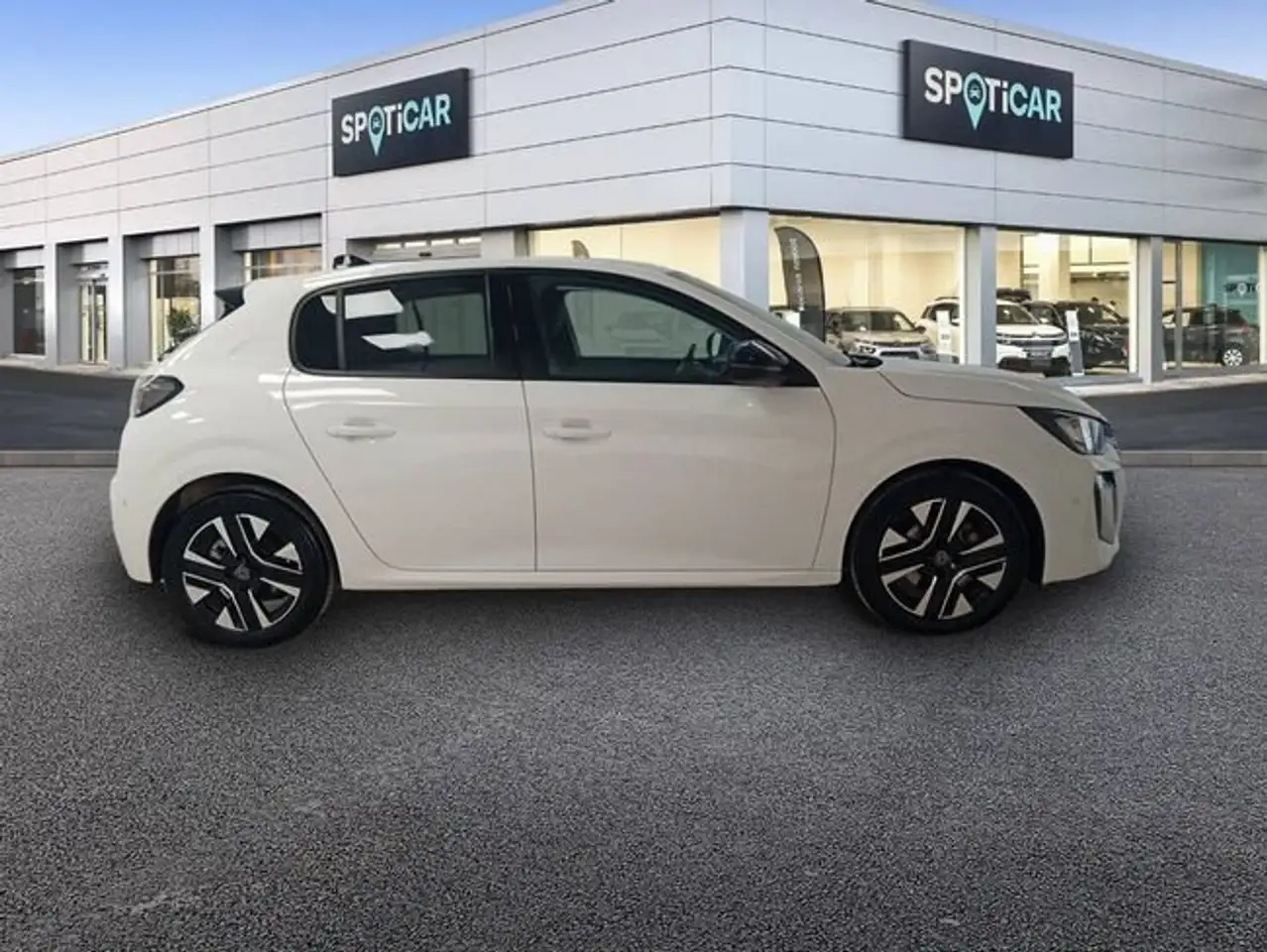 Peugeot 208 1.2 Puretech S&S Allure 100 — معرض صور السيارة 4