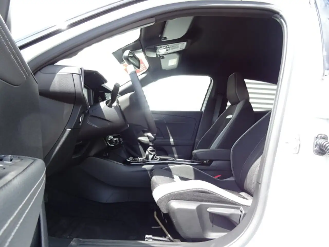 Opel Mokka Mokka GS / VIP BLITZ- Deal ! / NEU € 31.120,-- — Vehicle gallery 7