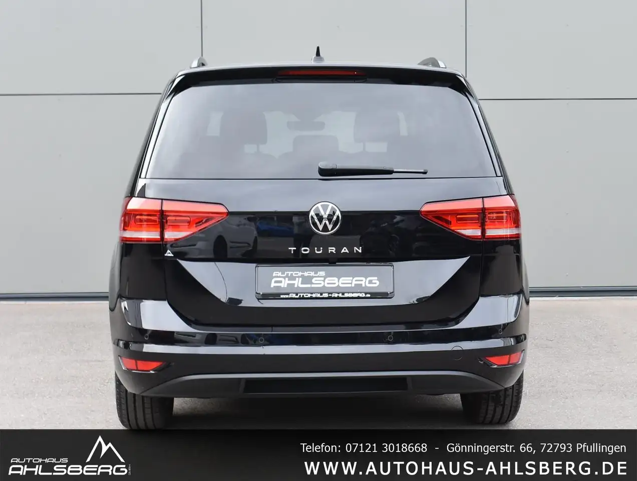 Volkswagen Touran COMFORT./ DIG.C/ACC/STAND./7SITZ/DAB/AHK/APP — معرض صور السيارة 7