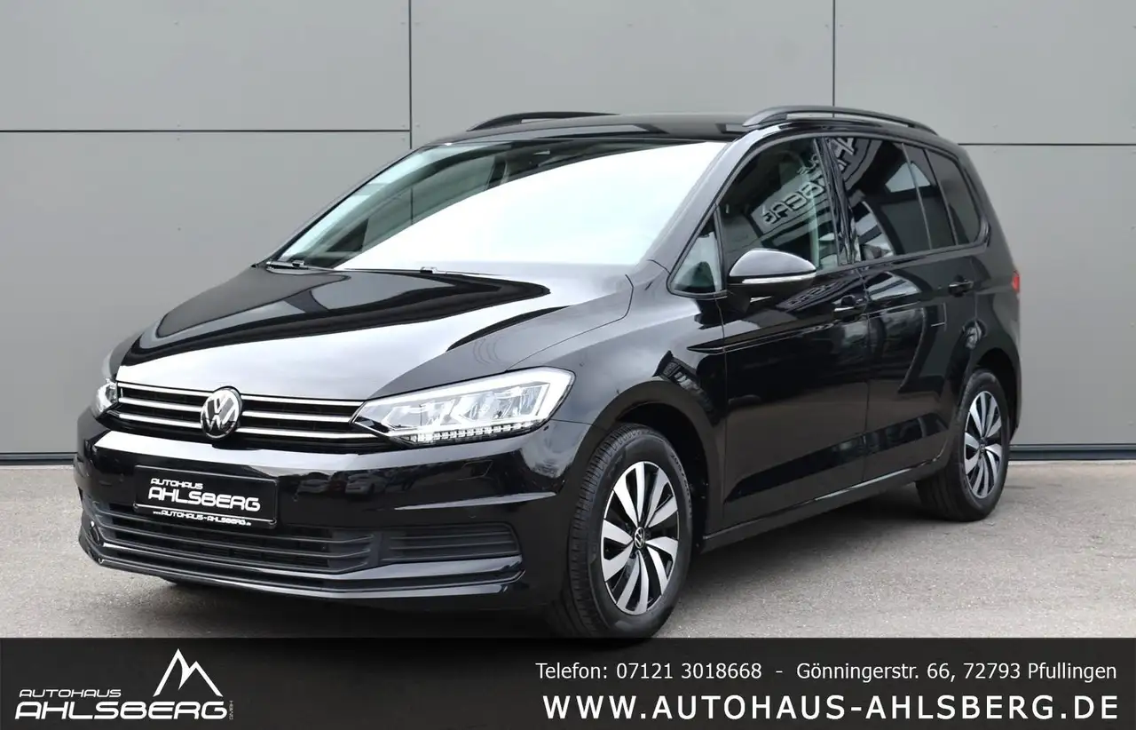 Volkswagen Touran COMFORT./ DIG.C/ACC/STAND./7SITZ/DAB/AHK/APP — Pfullingen