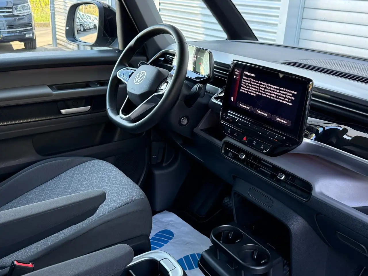 Volkswagen ID. Buzz 150kW Pro ACC AHK Navi LED Kamera SHZ — معرض صور السيارة 32