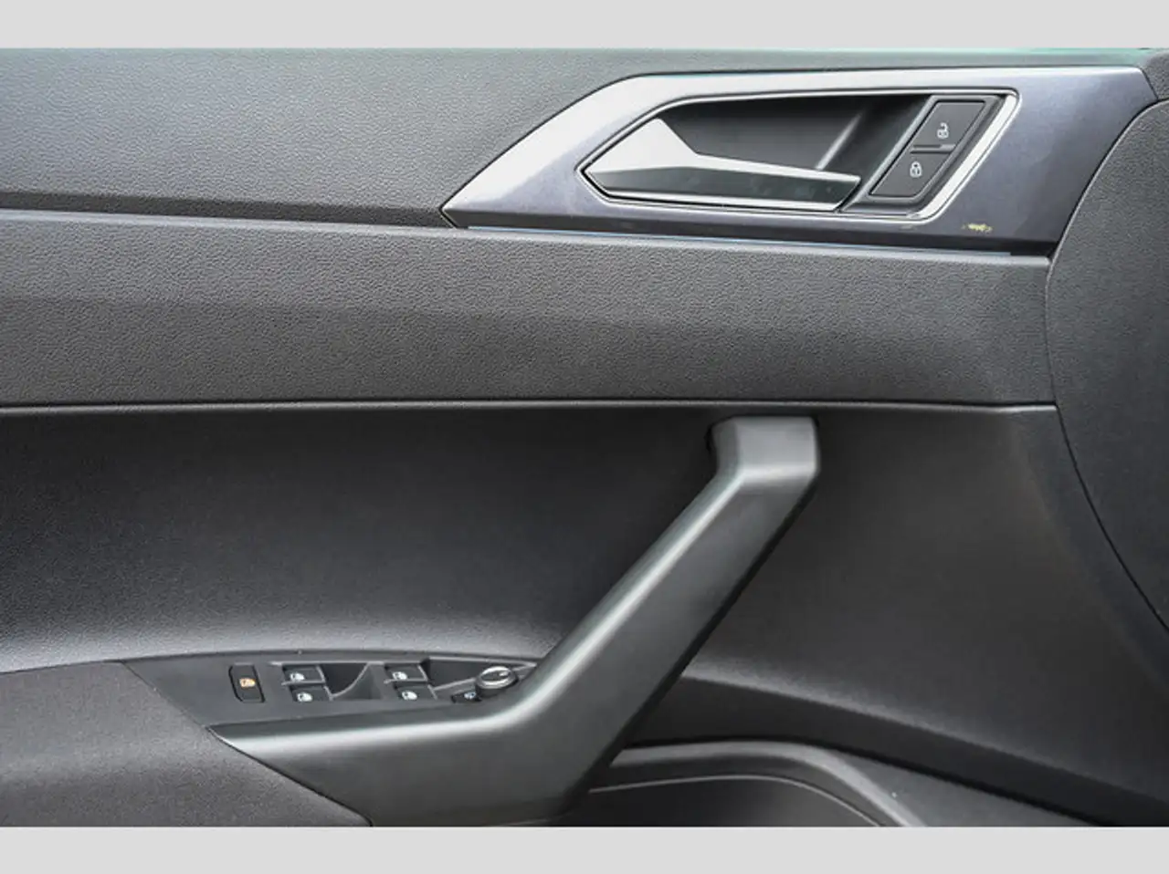 Volkswagen Polo 1.0 TSI DSG Style — معرض صور السيارة 15