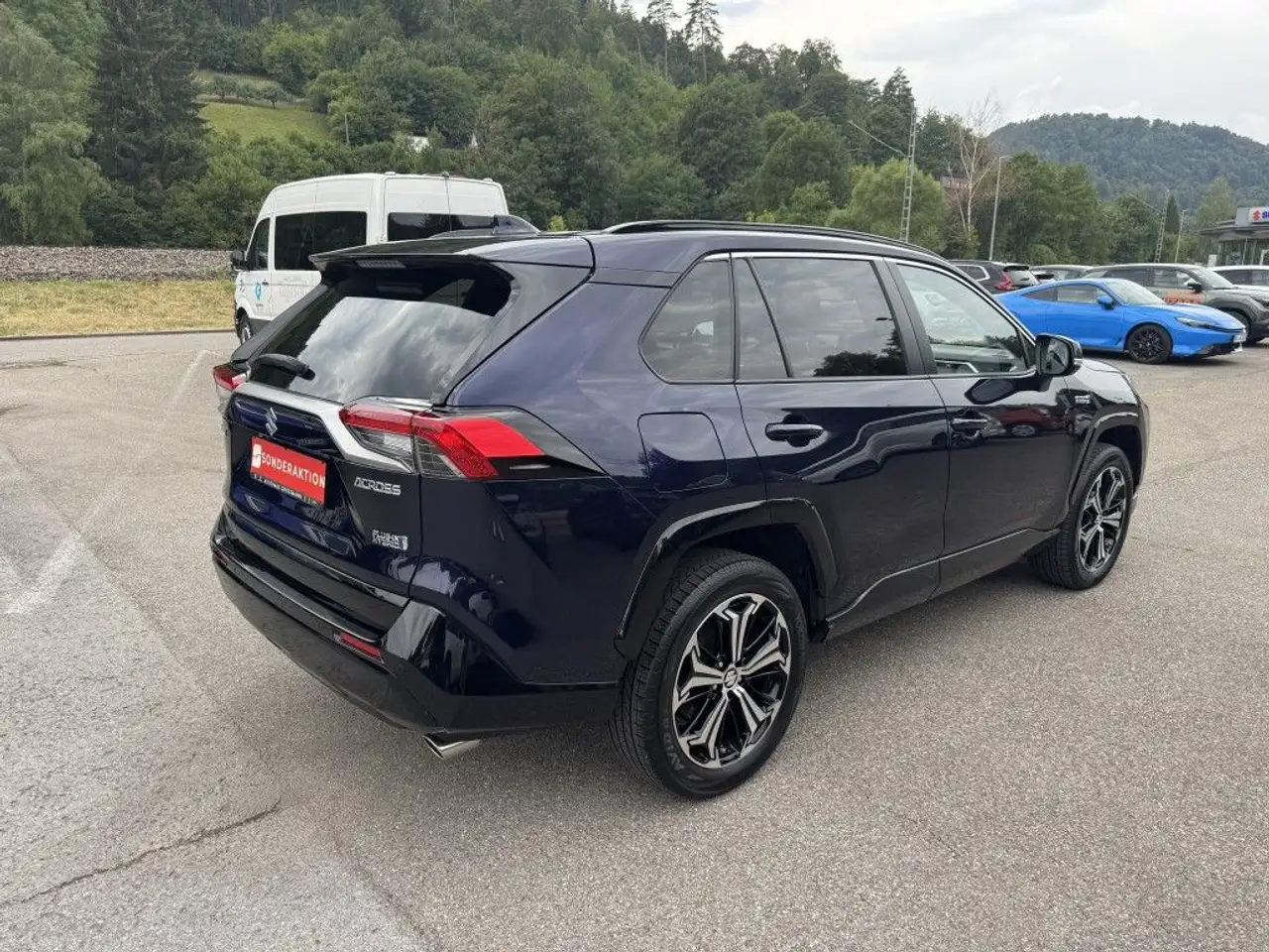 Suzuki Across Comfort+ PLUG-IN HYBRID — Vehicle gallery 6