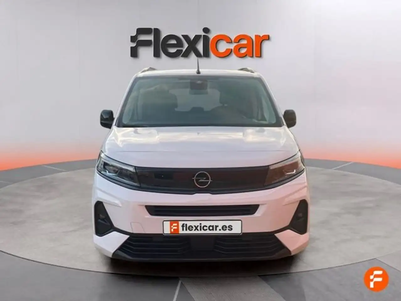 Opel Combo 100 Cv 1.5 Td S/S MT6 €6.4 — Galerie du véhicule 2