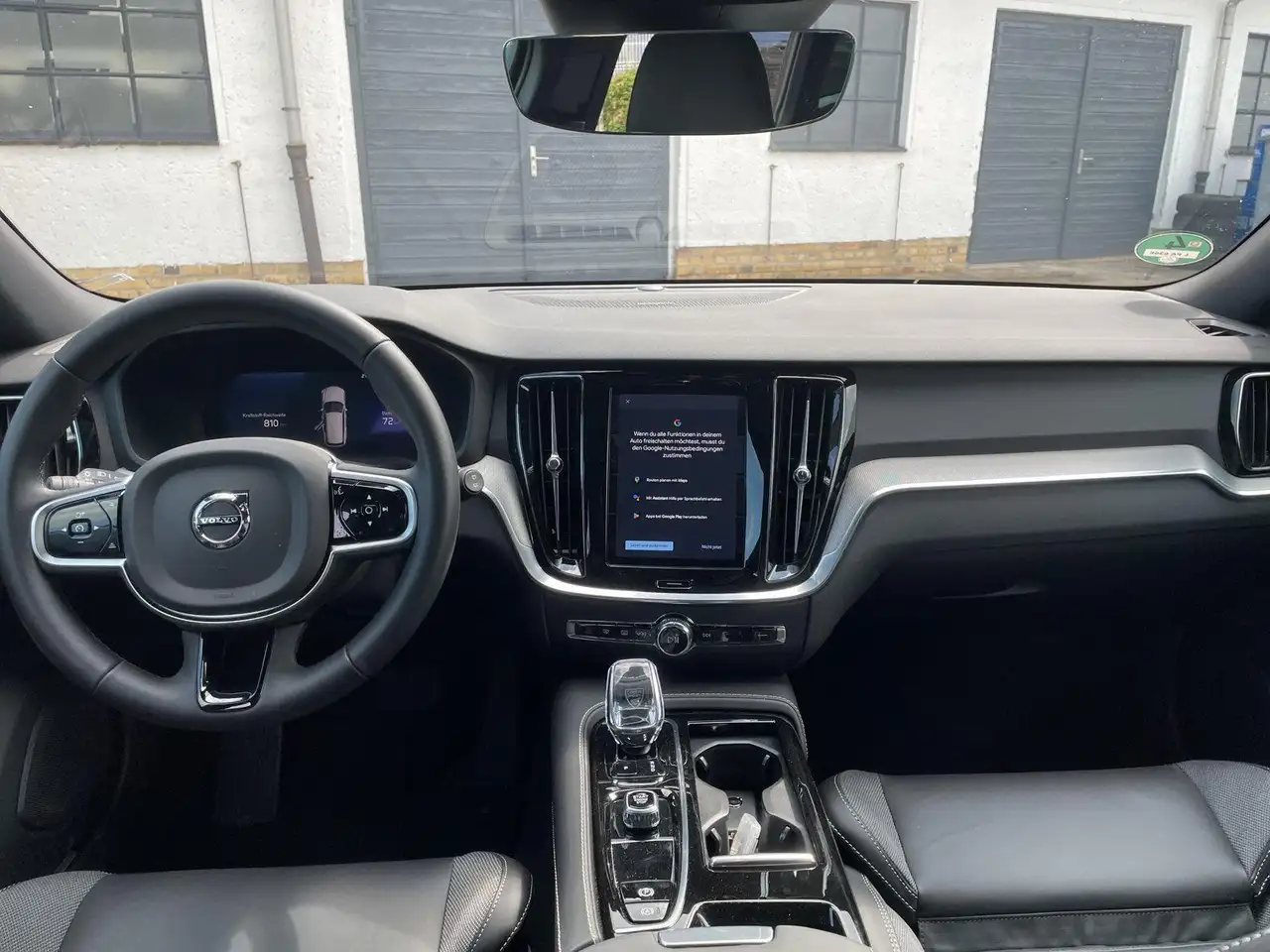 Volvo V60 T6 AWD Plus Dark 19" 360° ACC BLIS FHZ H/K — Galería del vehículo 15