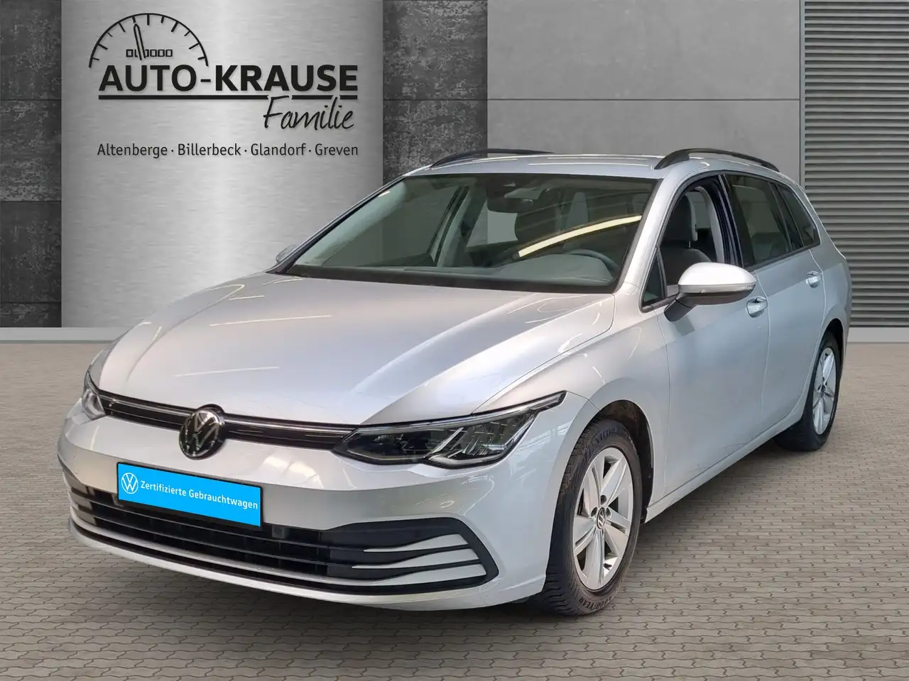 Volkswagen Golf Variant VIII 1.5 eTSI Life LED — Glandorf