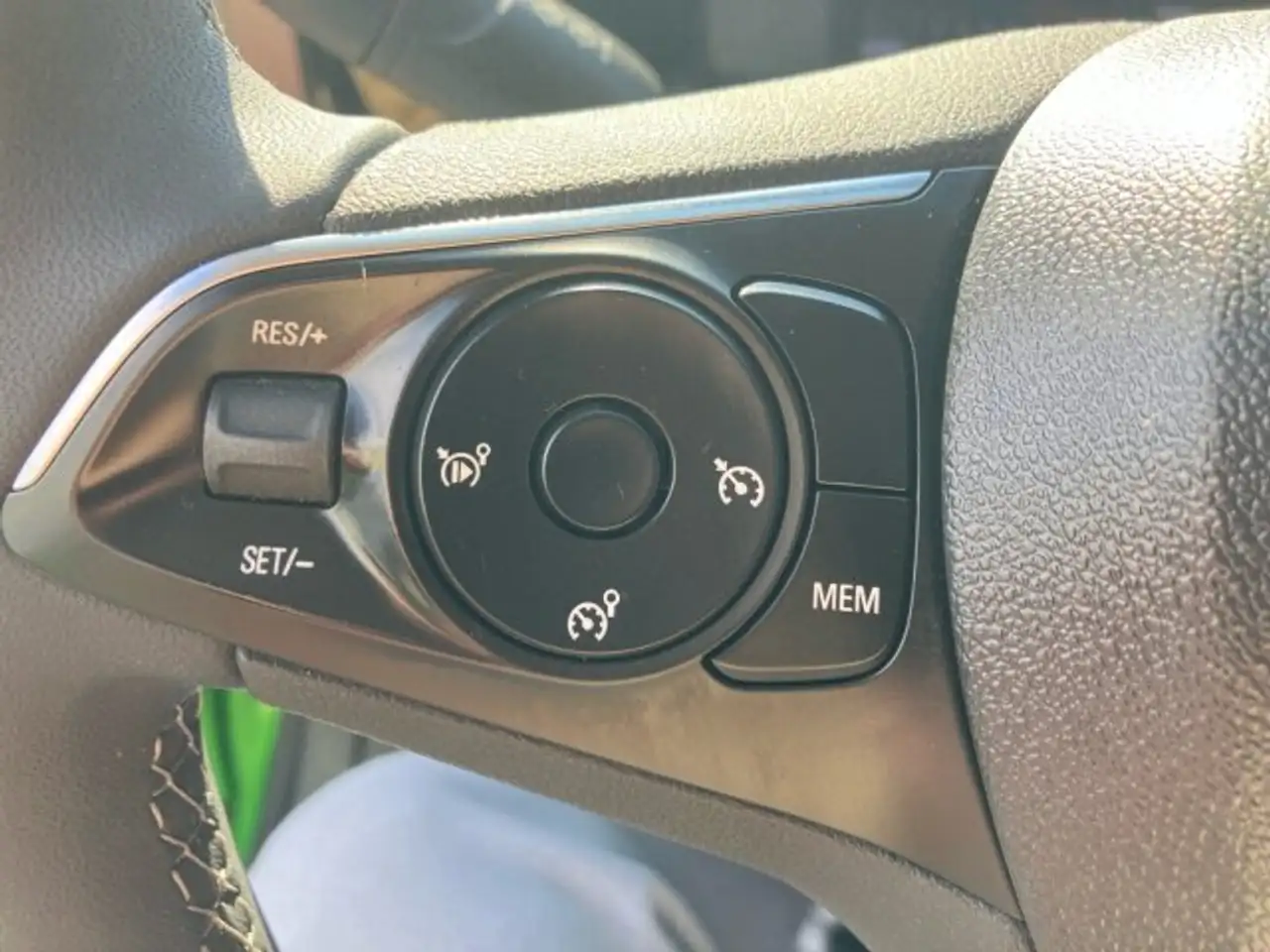 Opel Mokka Mokka 1.2 Turbo Elegance Klima — Vehicle gallery 13
