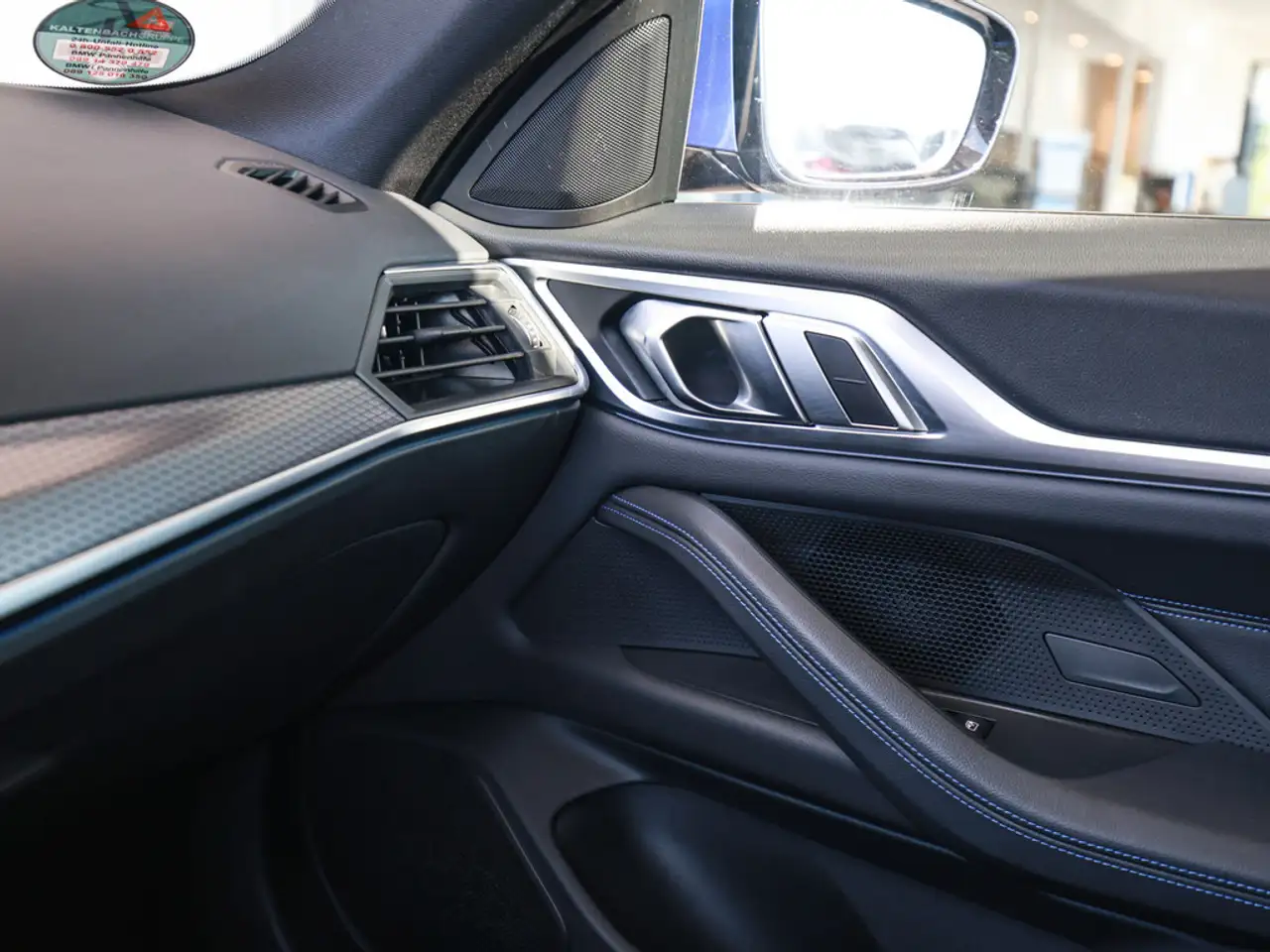 BMW i4 Gran Coupe 35 eDrive M-Sport AHK LED ACC — معرض صور السيارة 24
