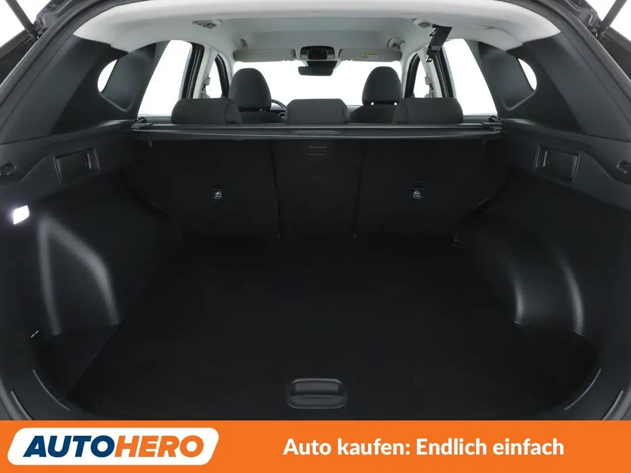 Hyundai TUCSON 1.6 T-GDI Select*NAVI*LED*CAM*SPUR*PDC*SHZ* — Galerie du véhicule 17
