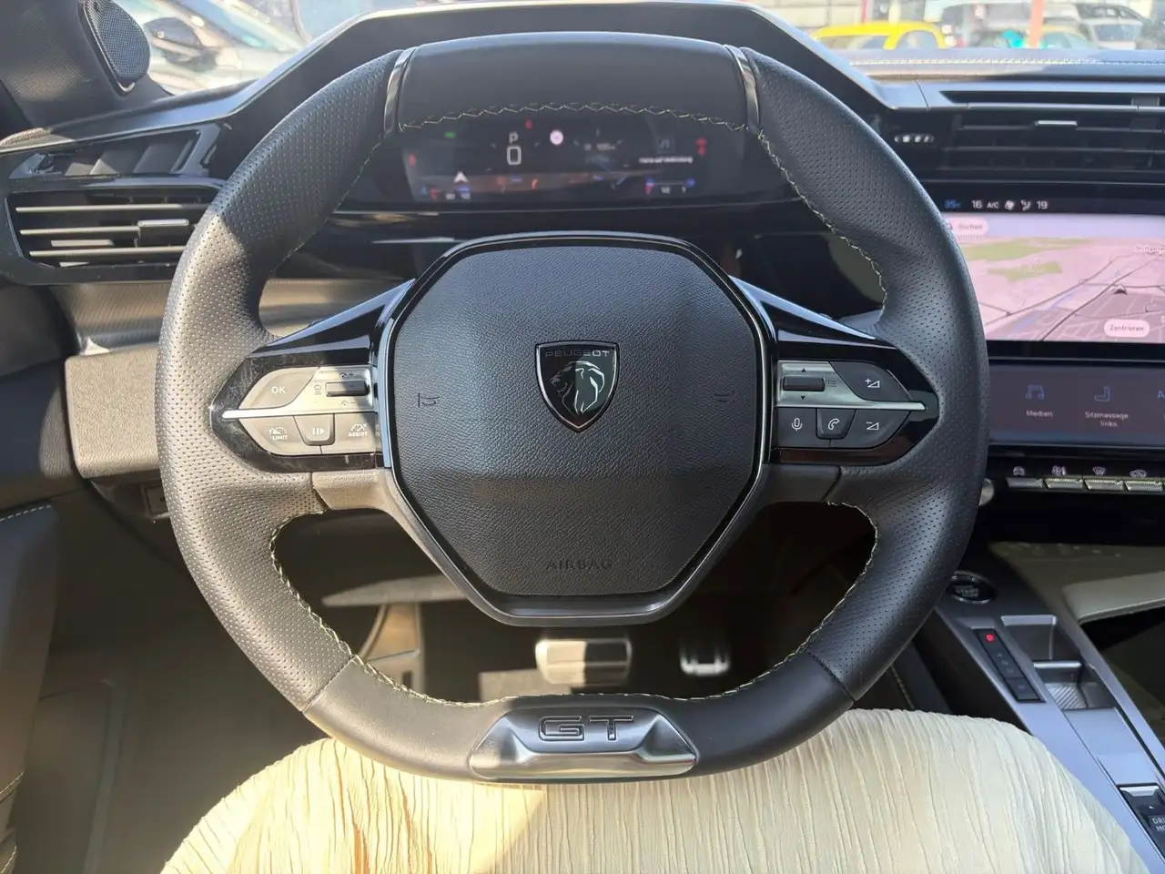 Peugeot 308 1.2 PureTech 130 GT ACC KeyLess LED Navi PDC — Vehicle gallery 19