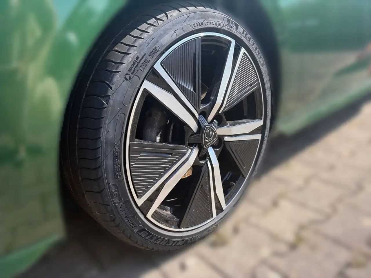 Peugeot 308 1.2 PureTech 130 GT ACC KeyLess LED Navi PDC — Vehicle gallery 4