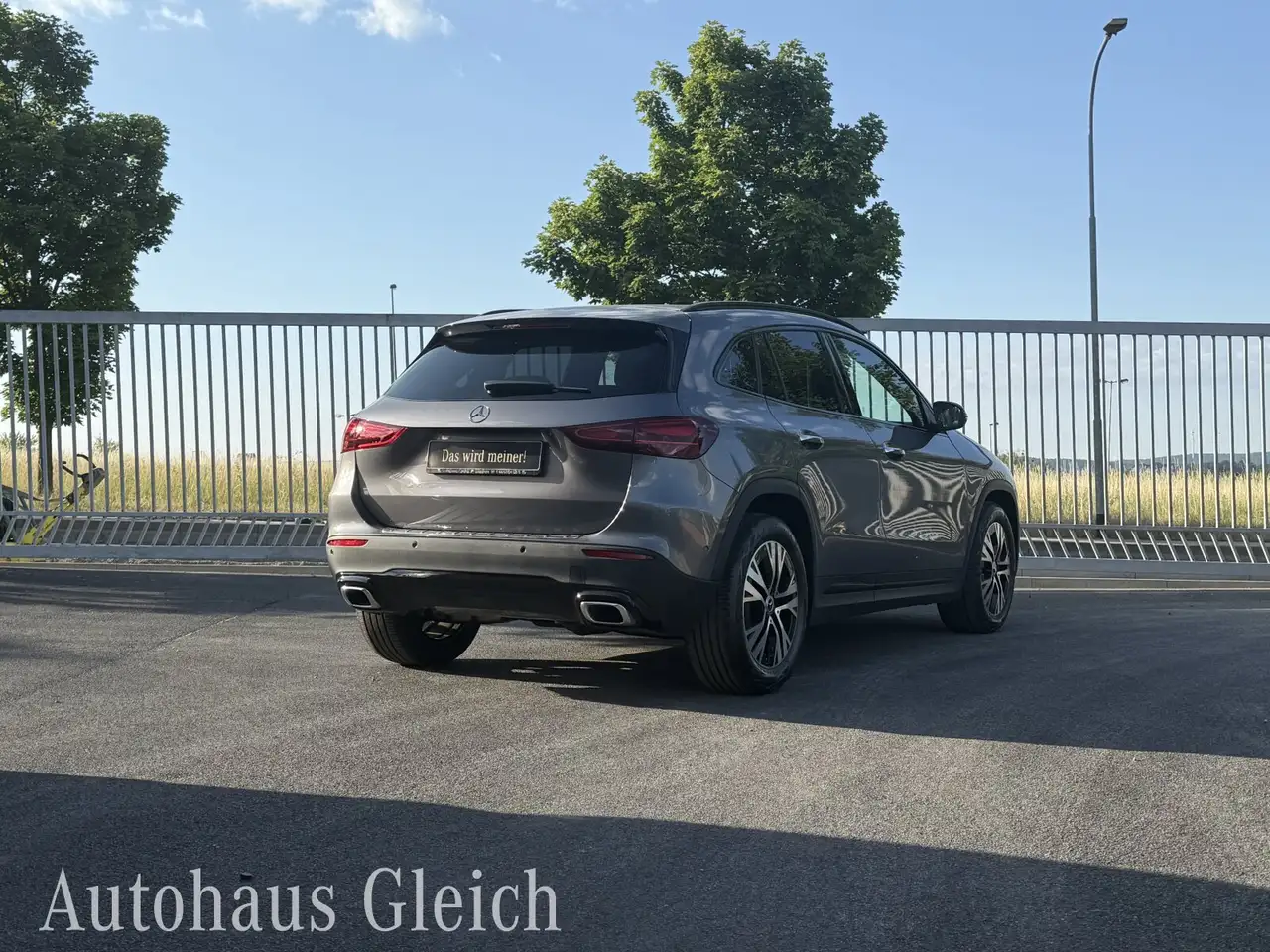 Mercedes-Benz GLA 220 GLA 220 Progressive (EURO 6d) Navi/Standheizung — معرض صور السيارة 3