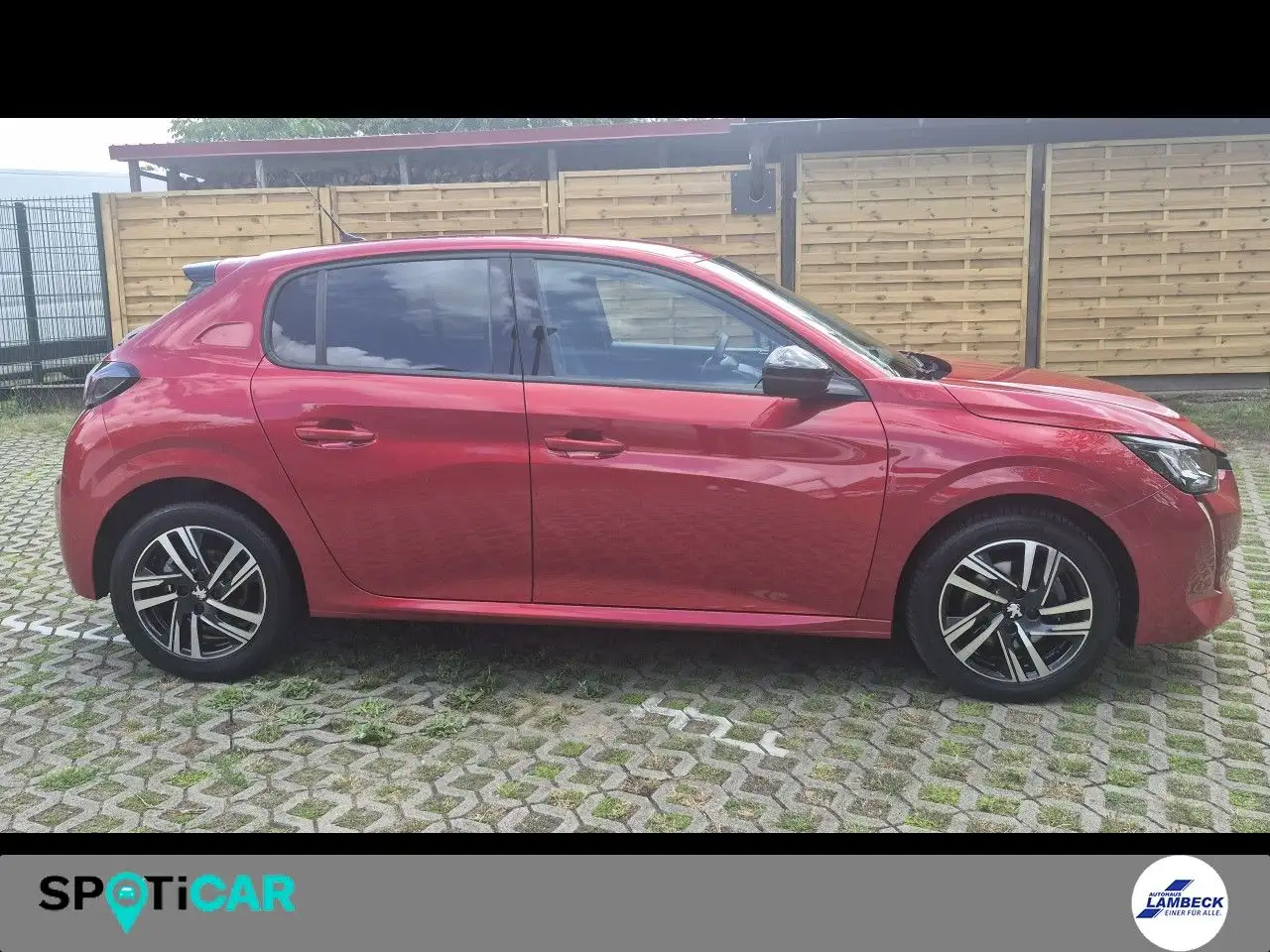Peugeot 208 Allure 1.2 PureTech 100 LED+KlimaA+LM+PDC — Galerie du véhicule 6
