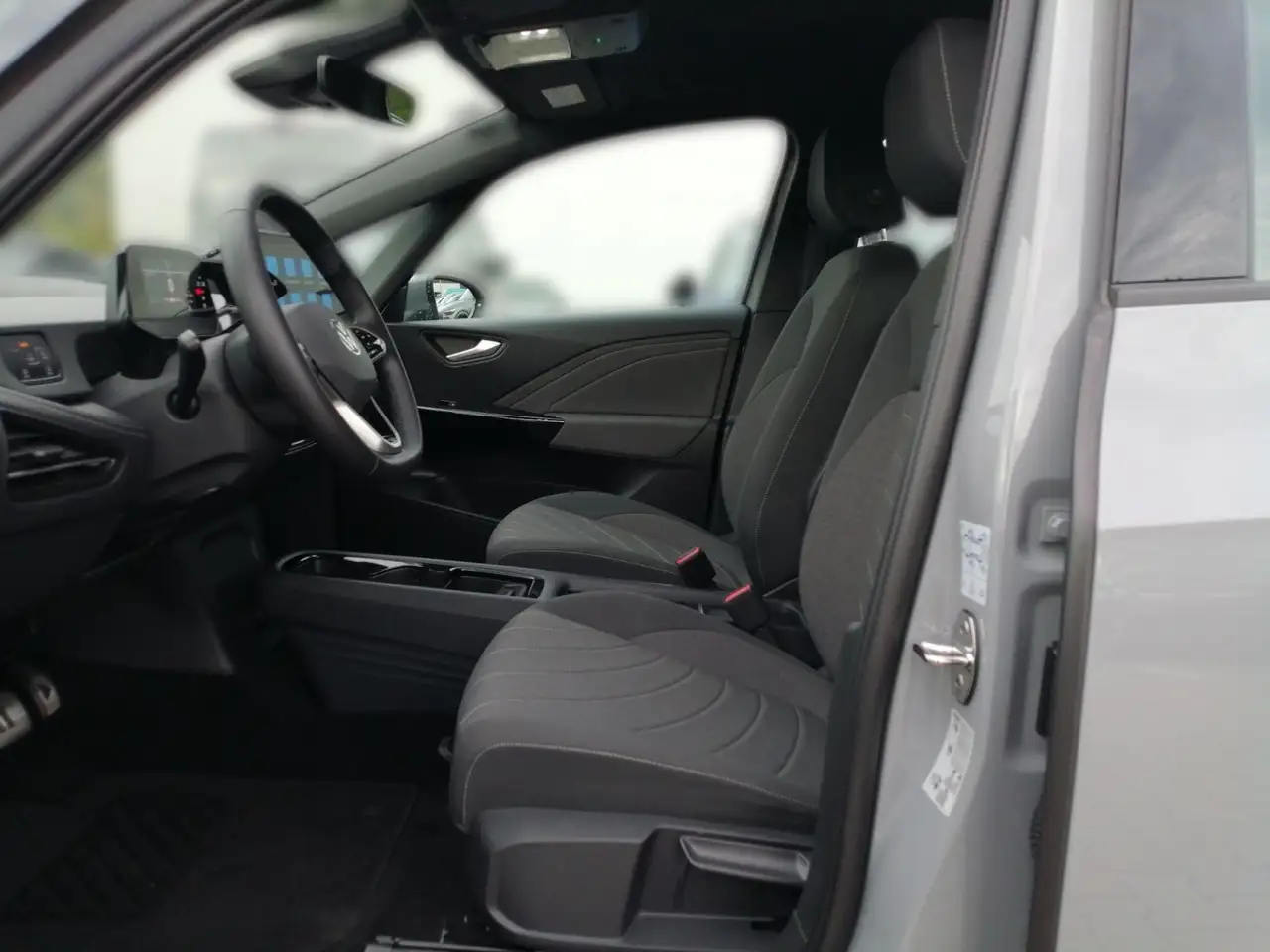 Volkswagen ID.3 Pro / CarPlay, Standklima, LED, DAB+ — Galería del vehículo 15