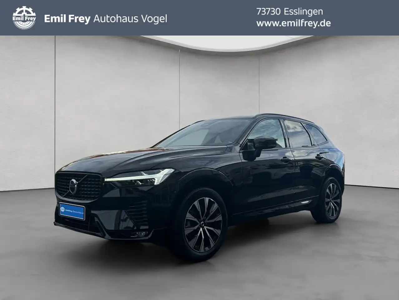 Volvo XC60 XC602.0 B5 B AWD Plus Dark — Esslingen am Neckar
