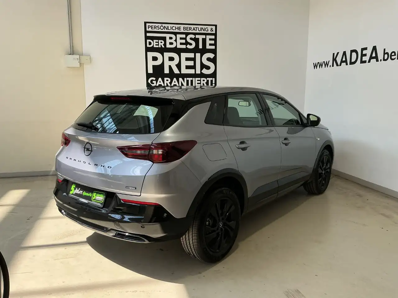 Opel Grandland 1.2 360°Kamera,Navi,Lenk+Sitzhzg,Keyless — معرض صور السيارة 3