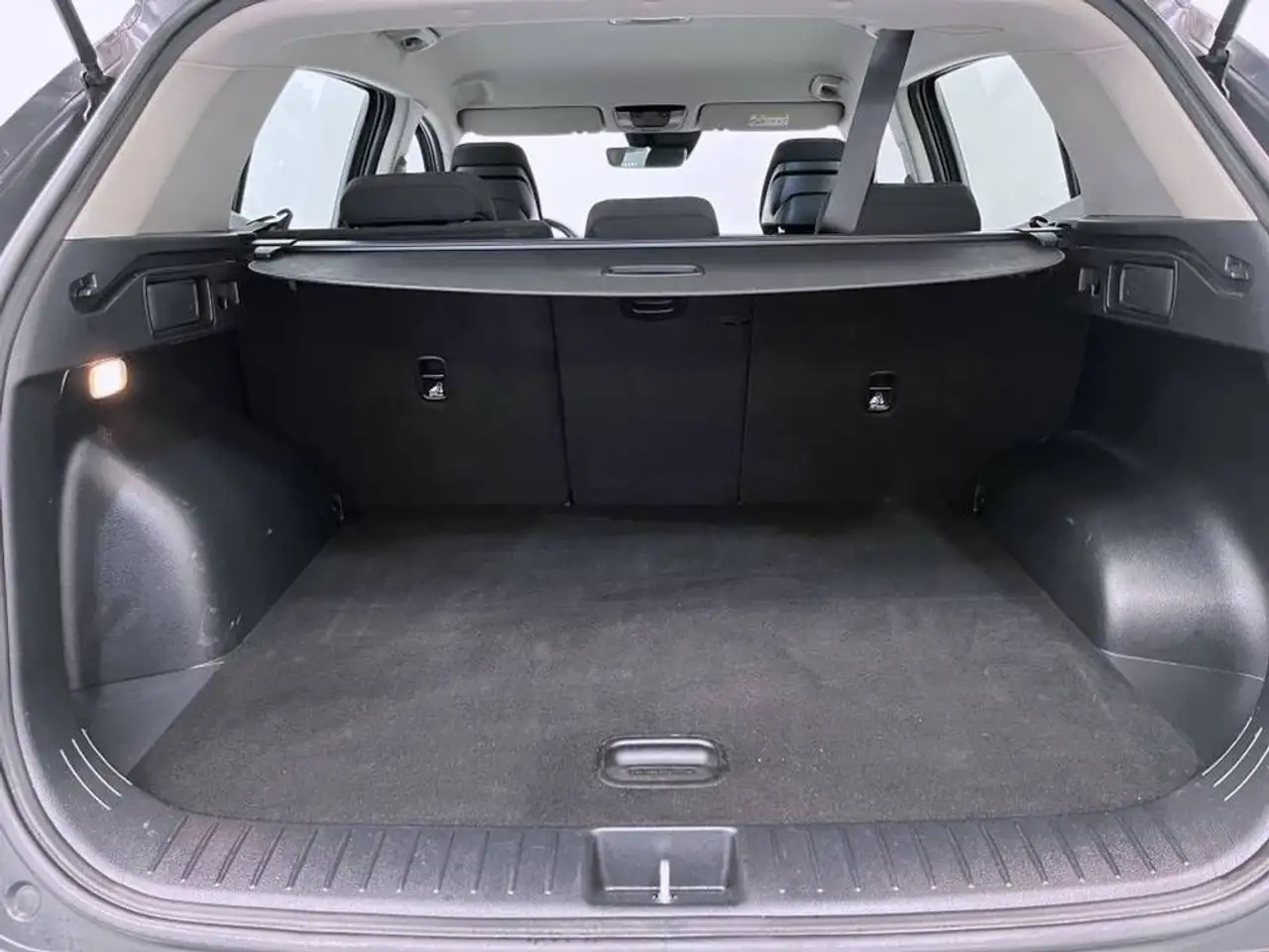 Kia Sportage 1.6 TGDi 118kW 160CV MHEV Tech 4x2 — Galerie du véhicule 7