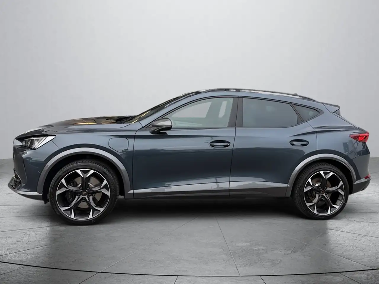 CUPRA Formentor 1,4 VZ eHybrid Automatik AHK — Galería del vehículo 4