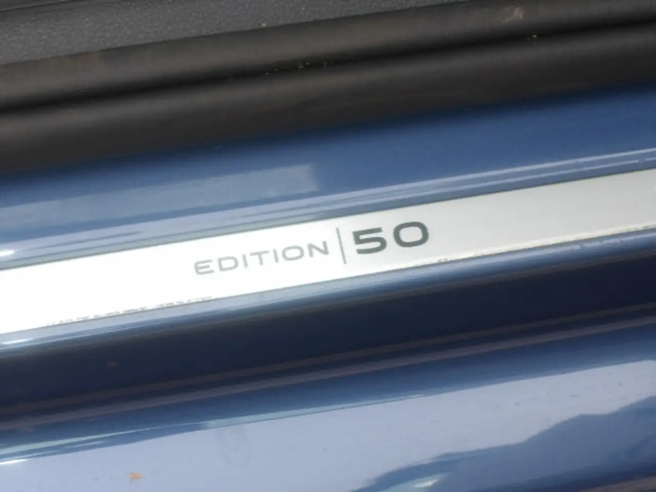Volkswagen Golf 1.5 TSI eHybrid 150 kW Edition 50 — معرض صور السيارة 3