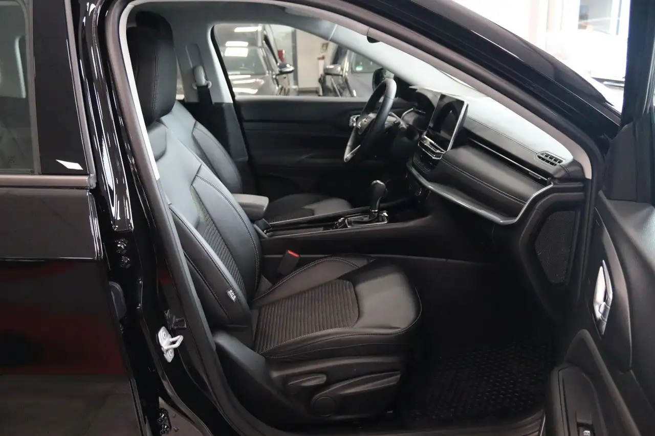 Jeep Compass Altitude Mild-Hybrid FWD * GARANTIE * — معرض صور السيارة 16