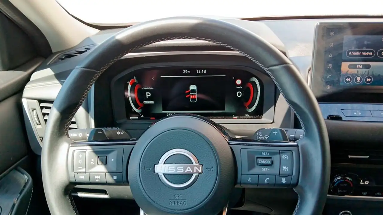 Nissan Qashqai DIG-T 116kW Xtronic N-Connecta — Galerie du véhicule 12