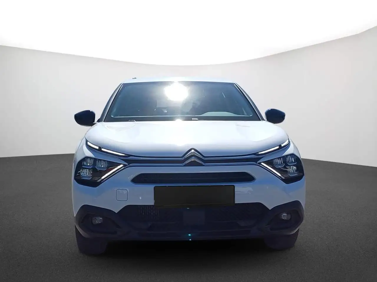 Citroen C4 PureTech 130 S&S Feel Pack — Vehicle gallery 2