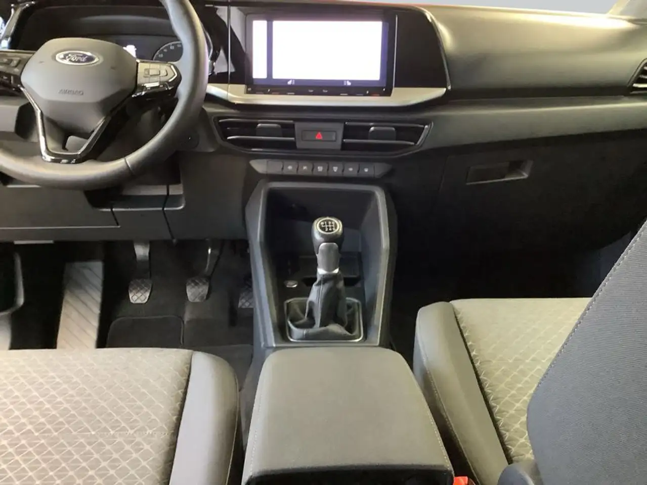 Ford Grand Tourneo Connect 1.5 EB TITANIUM RFC*ACC — Vehicle gallery 14