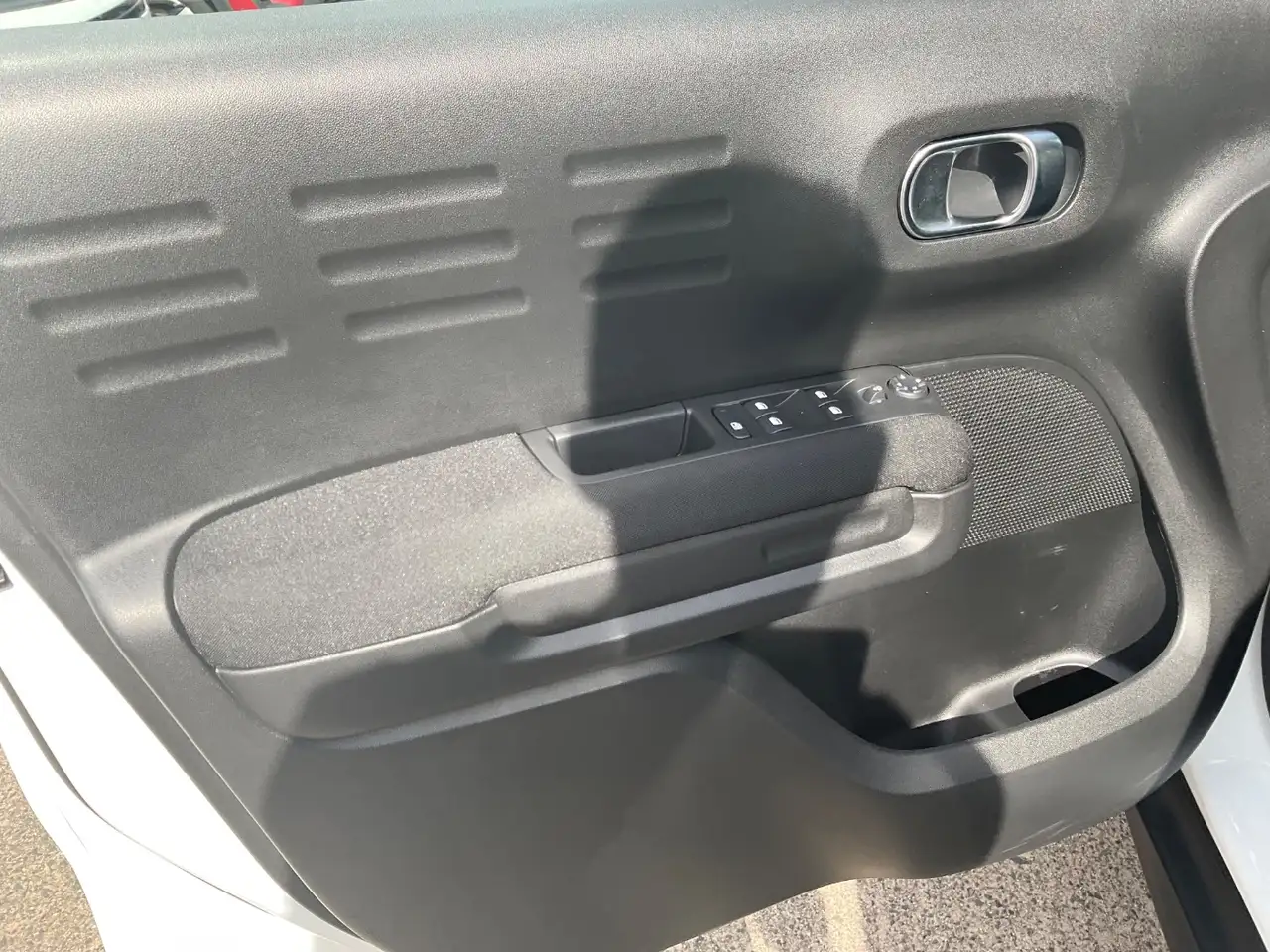 Citroen C3 Aircross MAX Automatik! Schiebedach! Big Deal! — Galerie du véhicule 27