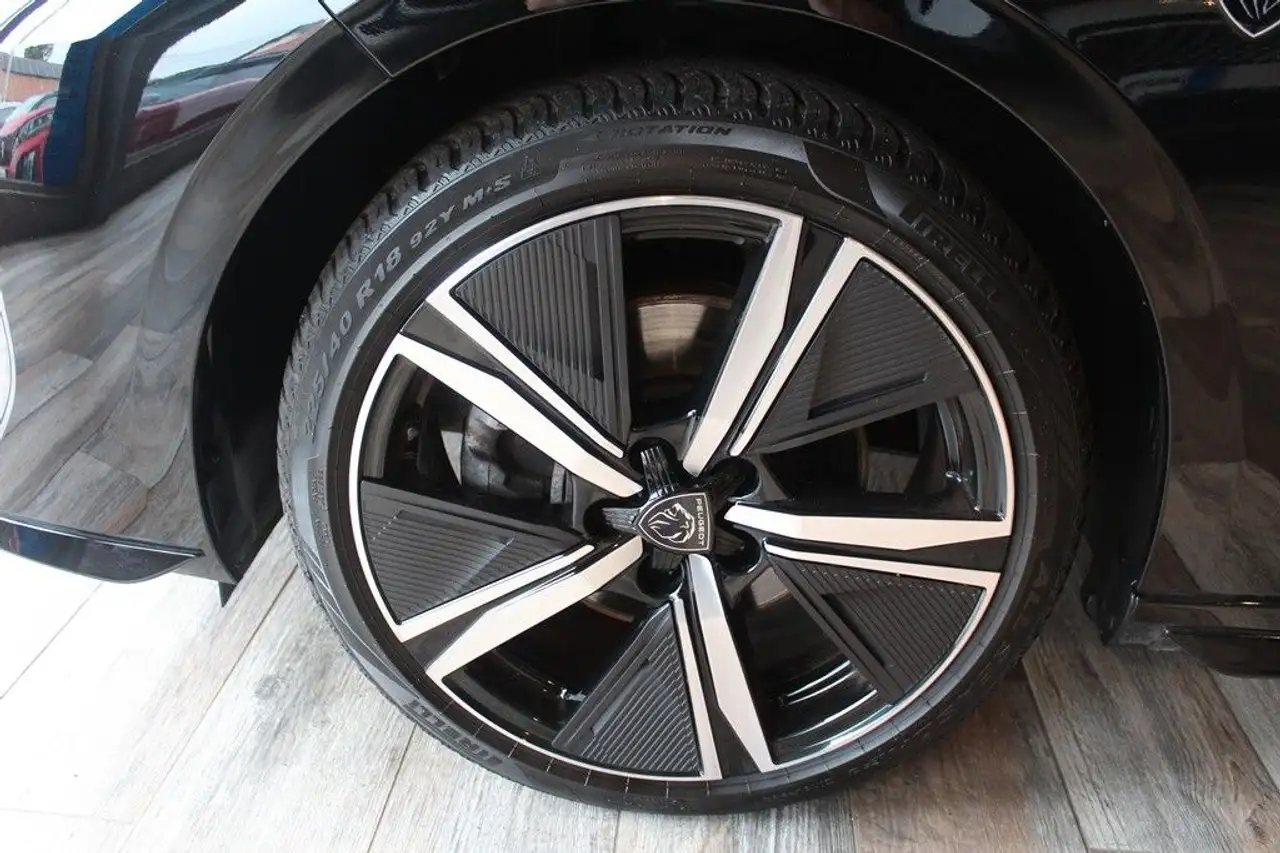 Peugeot 308 SW GT 1.2 PureTech 130 EAT8*LED*ACC*KAMERA* — Galerie du véhicule 11
