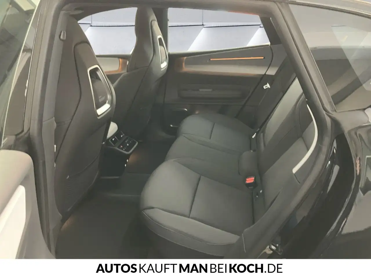 Polestar 4 Long Range Single PILOT PLUS BLIS HUD HK PANO — Galerie du véhicule 26