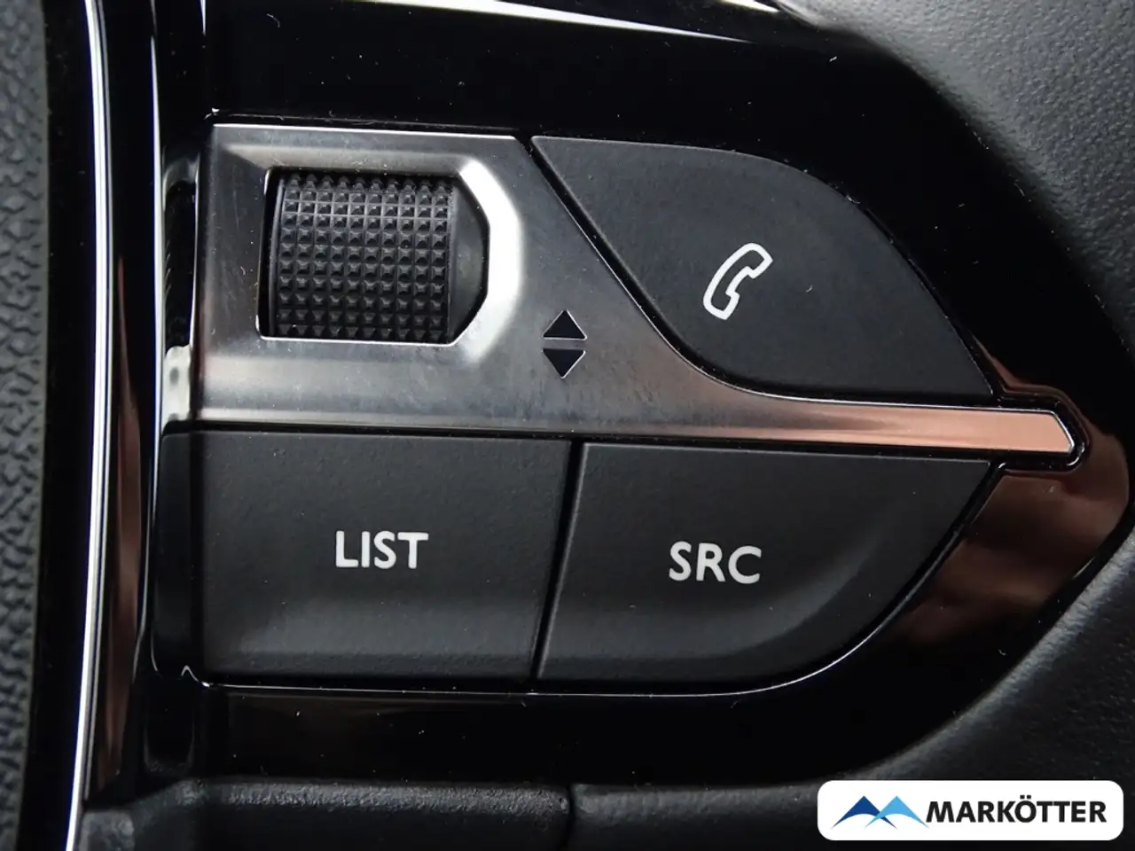 Peugeot 2008 Allure/SHZ/LED/ — Vehicle gallery 19