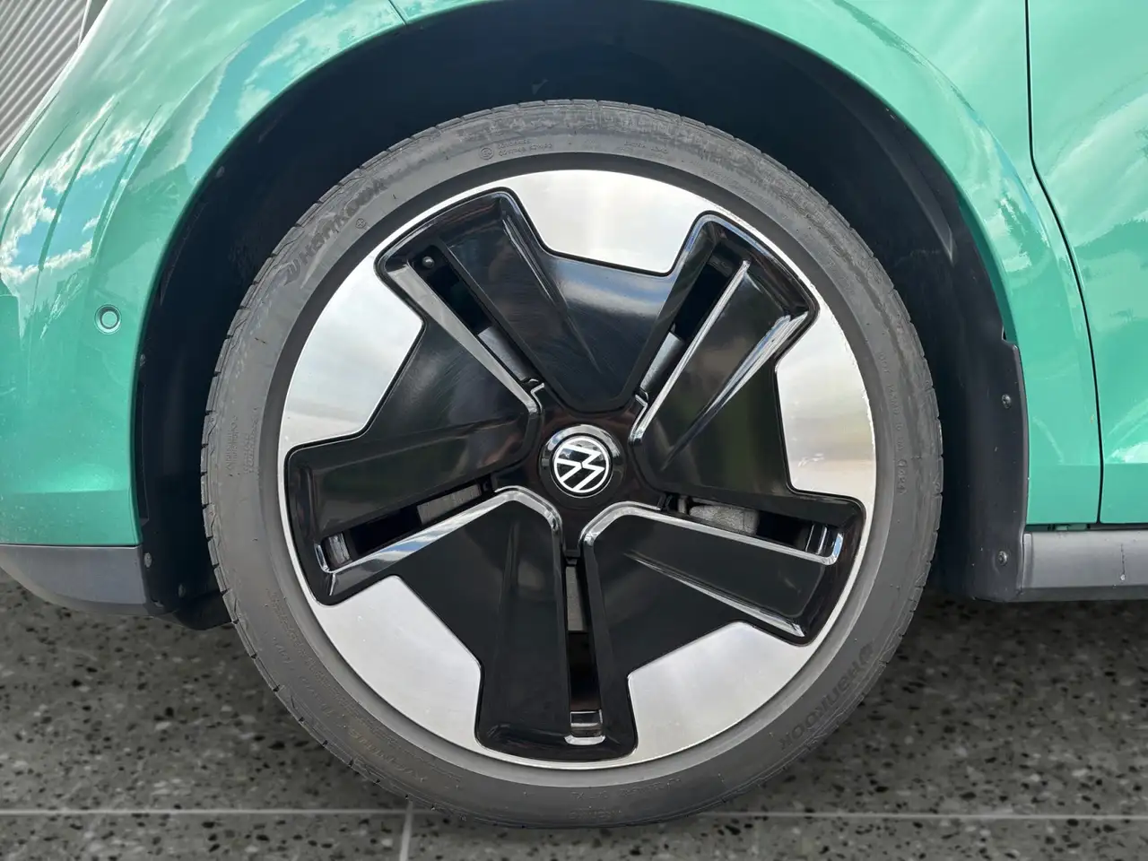 Volkswagen ID. Buzz ID.Buzz 210 kW Pro AHK Matrix eHeck 21"Zoll 360° — Galería del vehículo 14