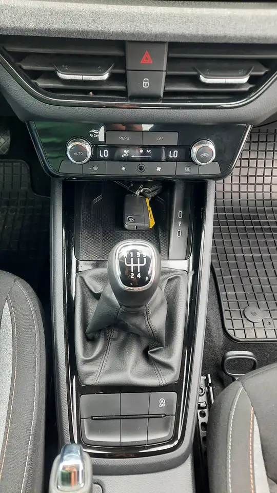 Skoda Kamiq Selection *EINPARKHILFE/TOP GEPFLEGT* — معرض صور السيارة 11
