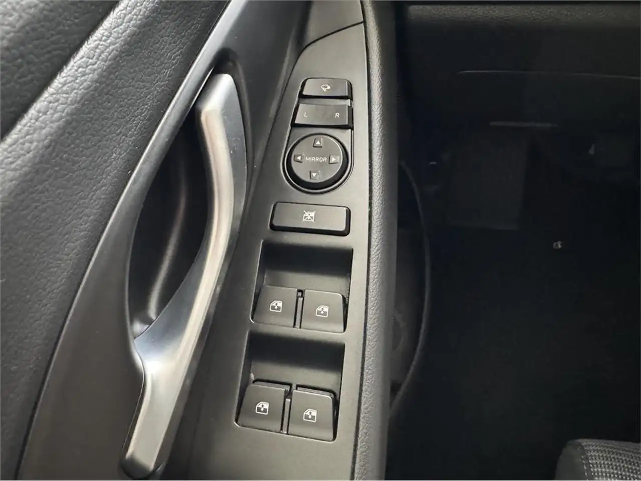 Hyundai i30 1.0 TGDI Klass 48V 100 — Galerie du véhicule 12
