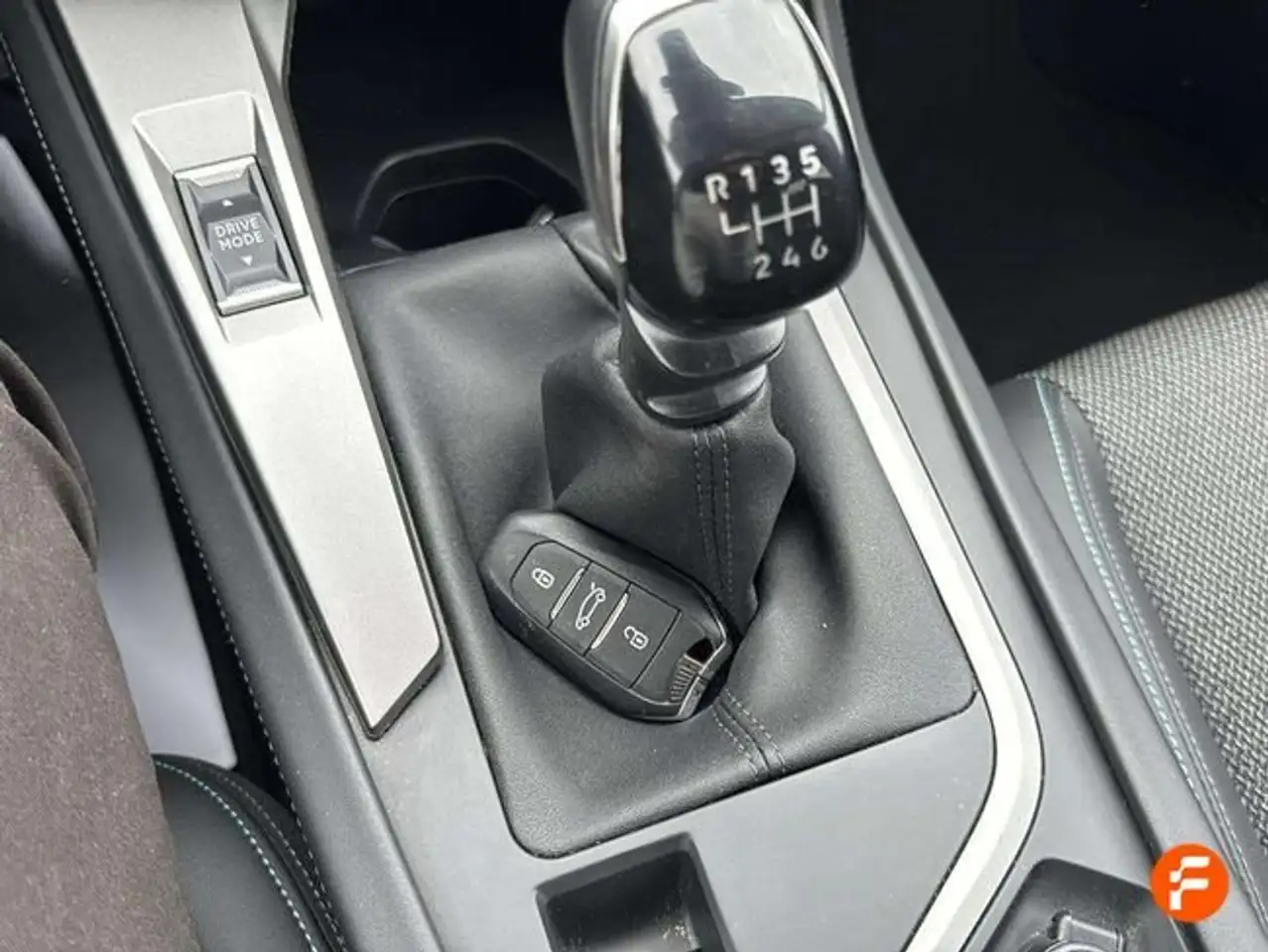 Peugeot 308 1.2 PureTech S&S Allure 130 — معرض صور السيارة 18