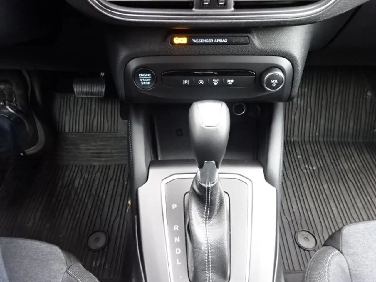 Ford Focus 1.0 MHEV Autom. Active X *Matrix-LED*Winter-PK* — Vehicle gallery 19