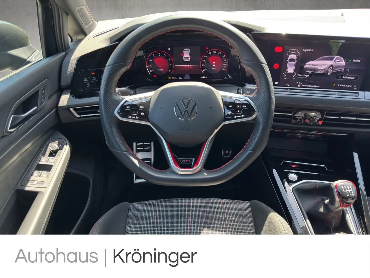 Volkswagen Golf VIII GTI 2.0 TSI LED Lane *245 PS* — Vehicle gallery 11