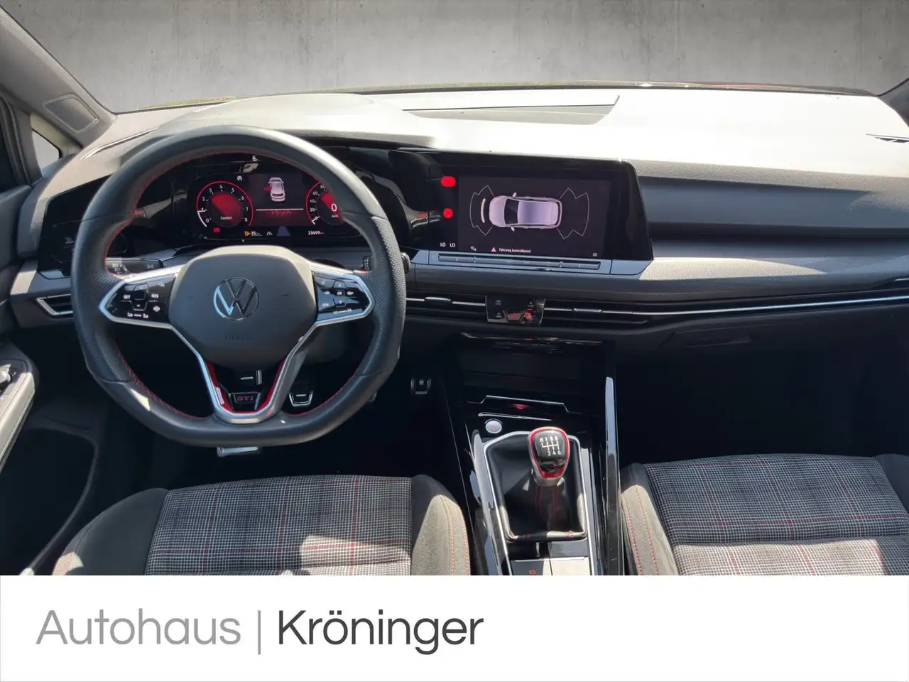 Volkswagen Golf VIII GTI 2.0 TSI LED Lane *245 PS* — Vehicle gallery 13