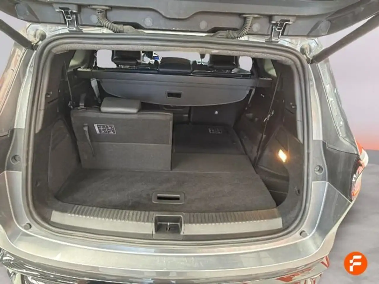 Renault Espace Iconic E-Tech full hybrid 146kW 7p — Galerie du véhicule 10