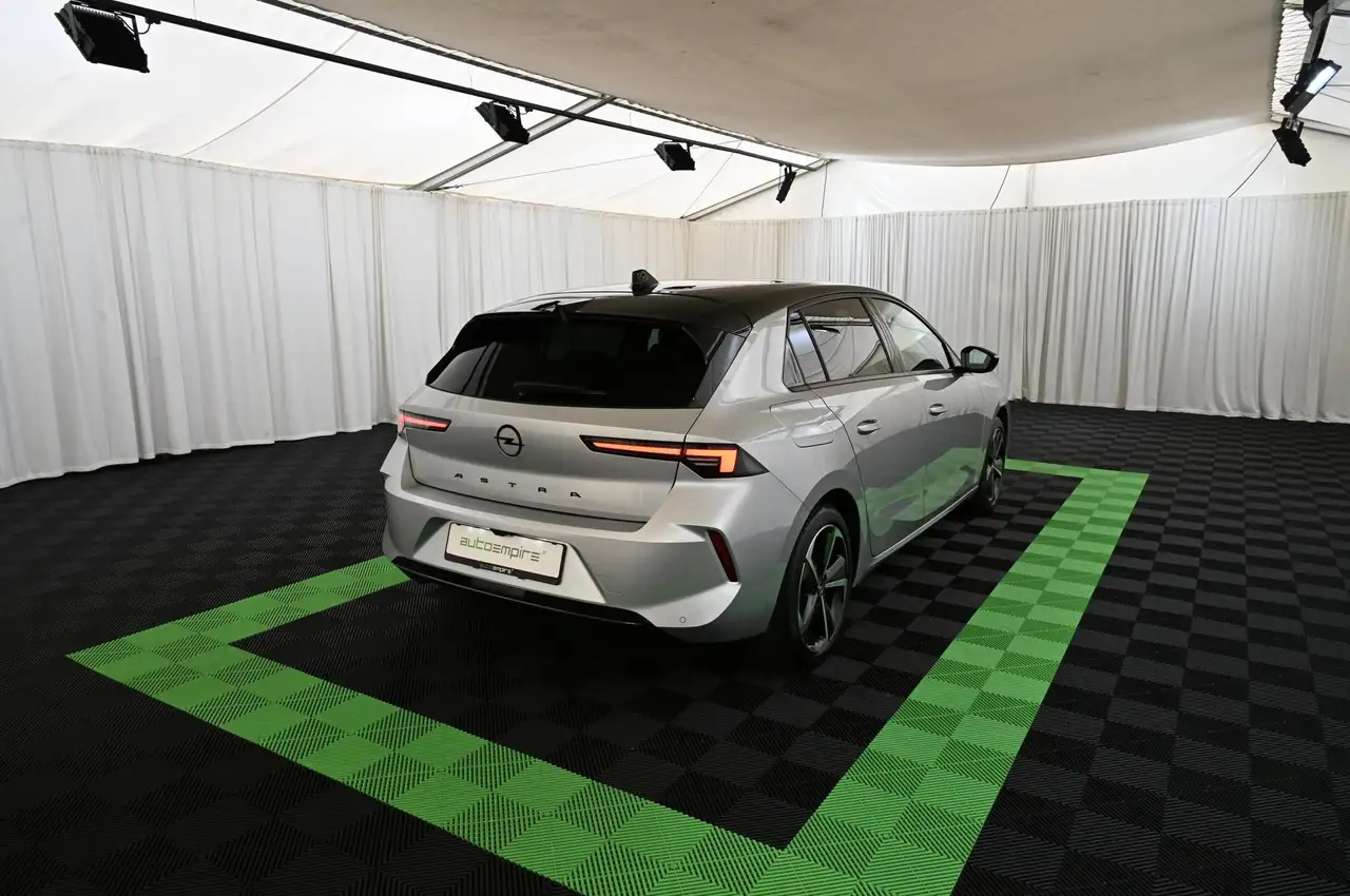 Opel Astra L 1.2 GS-Line LED/NAVI/KAMERA/SHZ/17 — Galerie du véhicule 5