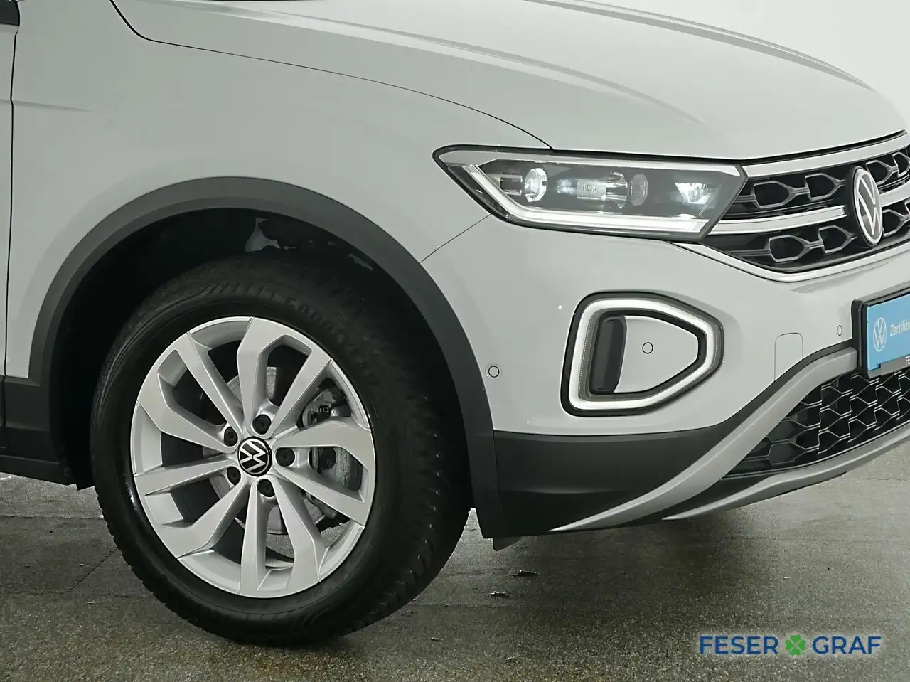 Volkswagen T-Roc 1.0 TSI Style ACC ParkAssist Navi SHZ 17" — معرض صور السيارة 12