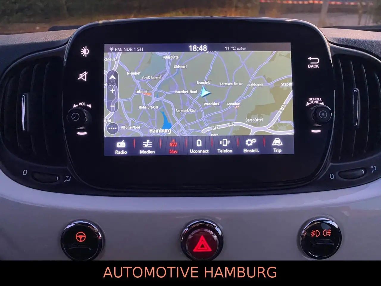 Fiat 500 *NAVI*Klima*PDC*CarPlay*TFT*1.Hand — Vehicle gallery 10