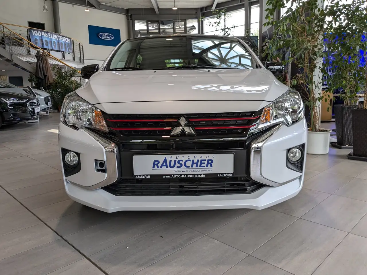 Mitsubishi Space Star 1.2 l 52 kW Select+ Black — Galerie du véhicule 8