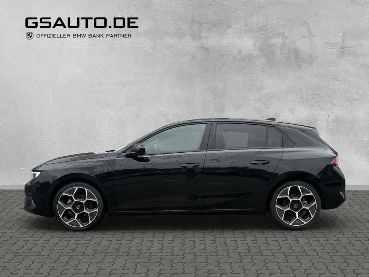 Opel Astra 1.2Turbo Ultimate Glasdach ACC HUD 360°18'' — معرض صور السيارة 2